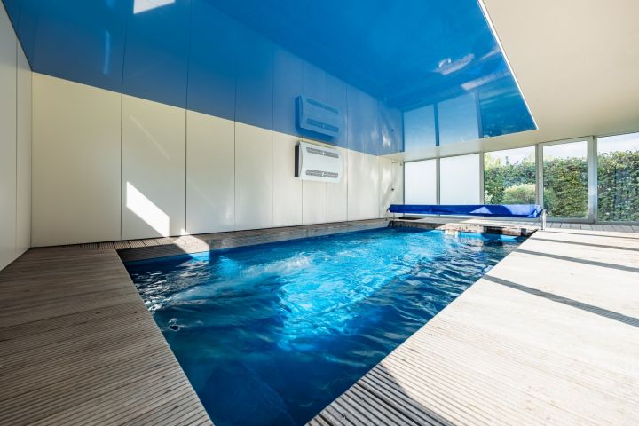 Zastřešený bazén