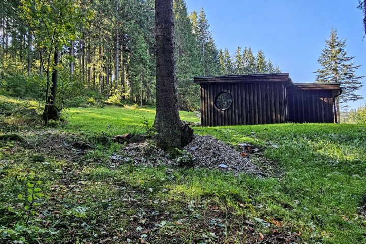 Pohled na horský dům.